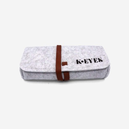 Eyewear case in grey felt with a mottled grey finish