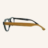 Screen glasses with octagonal keyhole shaped nose